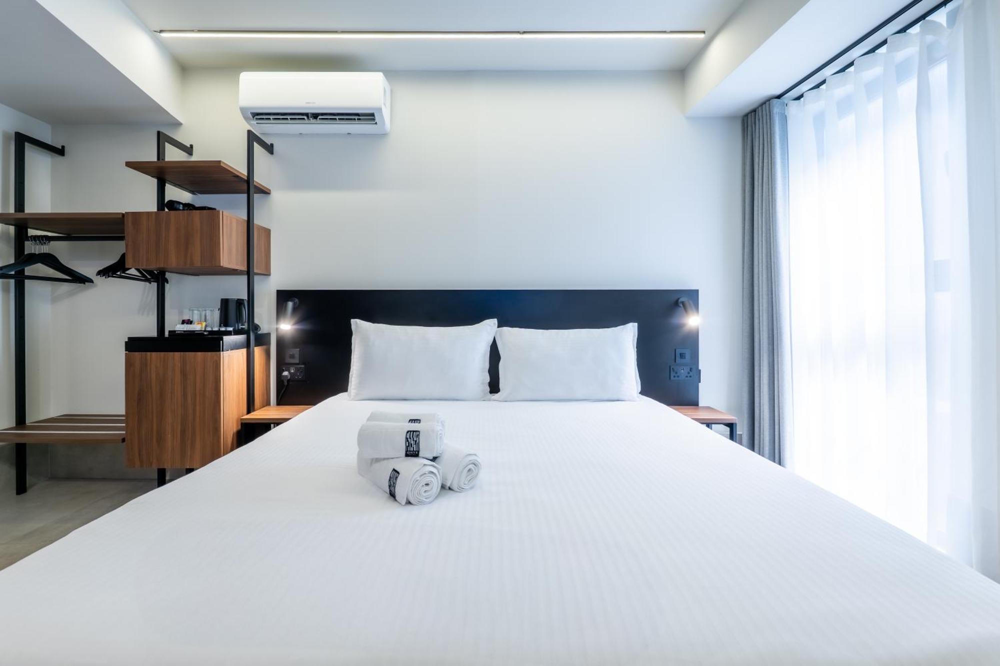 Onyx Hotel Saint Julian's Екстериор снимка